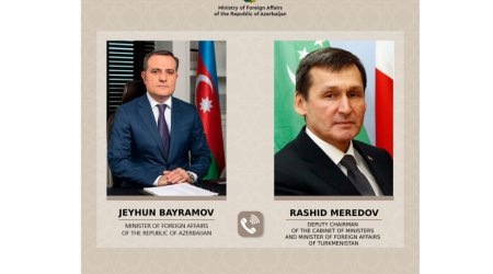 Ceyhun Bayramov türkmənistanlı həmkarı ilə telefonla danışıb