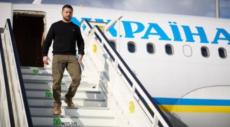 Зеленский прибыл в Турцию