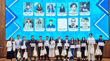 
12 студентов Университета ADA пройдут стажировку в Azercell
