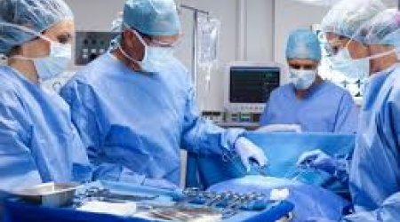 Депутат предлагает освободить пожилых врачей от сертификации