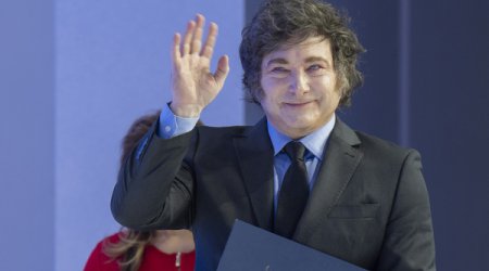 Милея случайно ударили микрофоном по лицу &mdash; СМИ