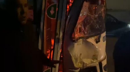 Bakıda iki sərnişin avtobusu toqquşub: xəsarət alanlar var