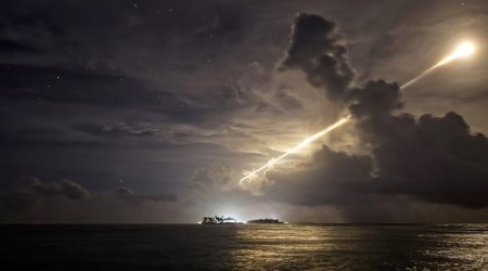 США испытали достающую до России ядерную ракету