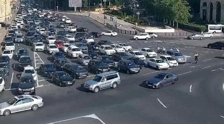 Yollarda tıxac var - Siyahı