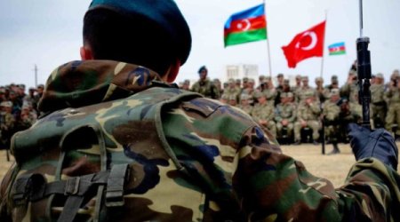 Азербайджан и Турция проведут совместные военные учения
