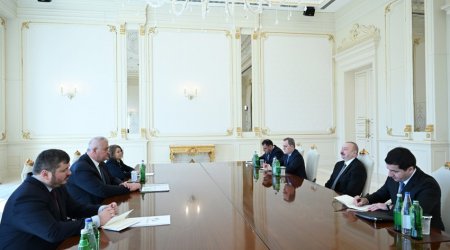 Президент Ильхам Алиев принял министра иностранных дел Украины Андрея Сибигу