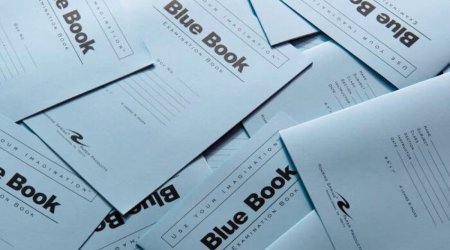 Американские университеты возвращаются к письменным экзаменам