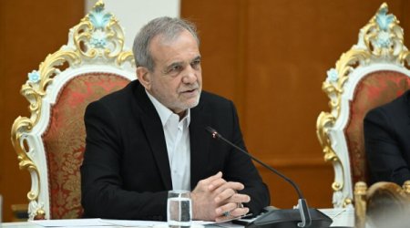 Пезешкиан гостит у арабов