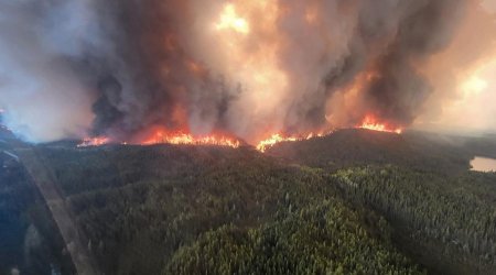 В Канаде более 20 тыс. человек эвакуированы из-за лесных пожаров