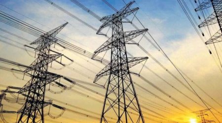 Azad olunmuş ərazilərdə tikilən elektrik enerjisi qurğularının sayı açıqlanıb