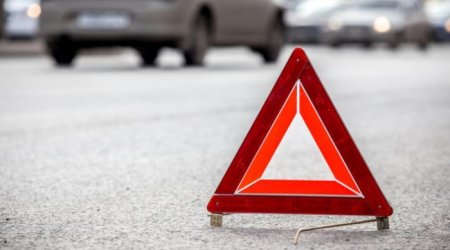 Goranboyda minik maşını ilə yük avtomobili toqquşub