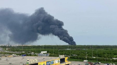 В Санкт-Петербурге горит завод порошковых красок