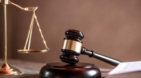 Обвиняемому в присвоении 163 тыс. манатов сотруднику отеля вынесен приговор