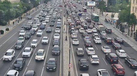 Bakıda 20 istiqamətdə sıxlıq müşahidə olunur
