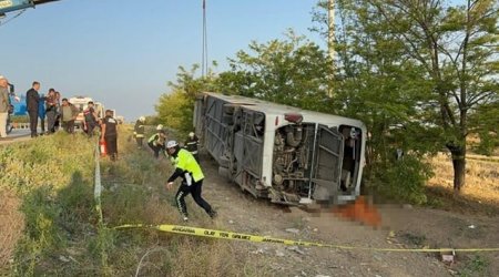 Türkiyədə sərnişin avtobusu aşıb,ölən və yaralananlar var
