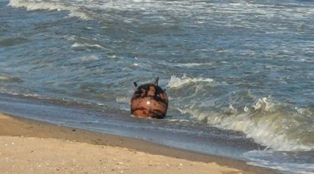 В Украине два человека подорвались на морской мине