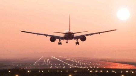 Moskvada aeroportu su basıb,uçuşlar təxirə salınıb