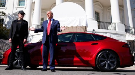 Белый дом и Маск стремятся к разрядке конфликта с Трампом — СМИ