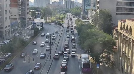 Bəzi yollarda tıxac var - Siyahı