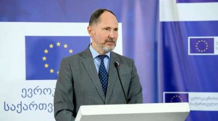 Aİ Gürcüstanla vizasız rejimi müzakirə edir