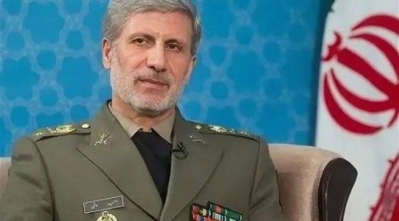 İran ordusuna yeni baş komandan təyin edildi