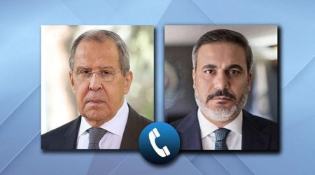 Фидан обсудил с Лавровым ситуацию вокруг ударов Израиля по Ирану