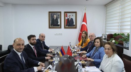Türkiyə və Ermənistan XİN rəsmiləri Ankarada görüşüb