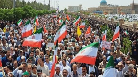 

В Иране прошли акции протеста против действий Израиля
