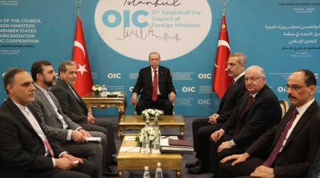 Эрдоган провел переговоры с главой МИД Ирана в Стамбуле