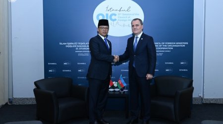 Ceyhun Bayramov indoneziyalı həmkarı ilə görüşüb - Yenilənib