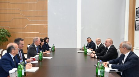 Azerbaijan’s Aliyev meets Italian minister to discuss energy, reconstruction projects