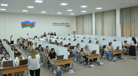 Руководители СМИ понаблюдали за экзаменом для учителей