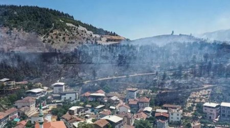 Türkiyədə yanğın olub, 100 nəfər təxliyə edilib