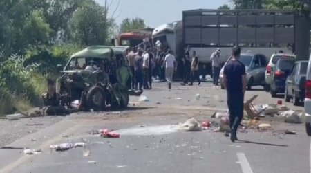 Şabranda yük və minik avtomobilləri toqquşub, ölən var