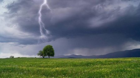 В ряде районов Азербайджана ожидаются дожди и грозы, воздух прогреется до 34&deg;