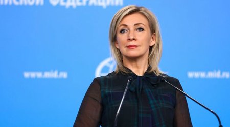 Zaxarova rusiyalı jurnalistlərlə əlaqə saxlaya bilməməsindən narahatlığını bildirib
