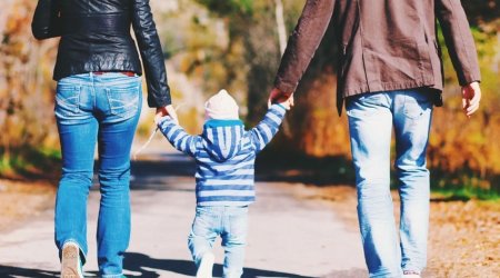 В Азербайджане за 5 месяцев 64 ребенка возвращены в семьи