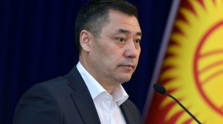 Садыр Жапаров посетит Азербайджан для участия в саммите ОЭС