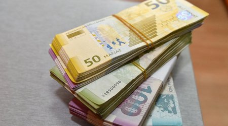 Оборот Бакинской фондовой биржи вырос более чем вдвое