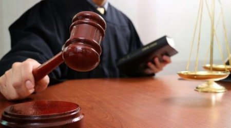 Konstitusiya Məhkəməsinə təyin olunan yeni hakimlər Parlamentdə and içiblər
