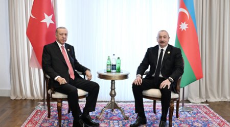 Prezident Xankəndidə Ərdoğanla görüşüb