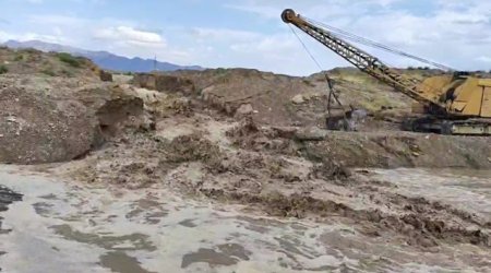 Наводнение в Шаруре повредило каналы и хозяйственные постройки