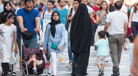 Почти 1 миллион иностранцев посетили Азербайджан