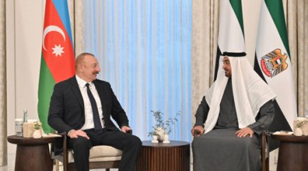 Azərbaycan və BƏƏ prezidentləri görüşüb