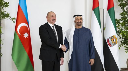 Алиев встретился с президентом ОАЭ - Обновлено