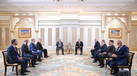 Görüşdə Zəngəzur dəhlizinin açılması müzakirə olunub