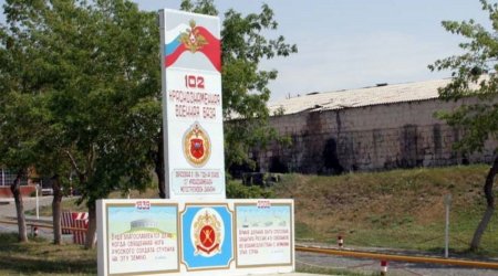 Rusiyanın Ermənistandakı hərbi bazasında əsgər özünü güllələyib
