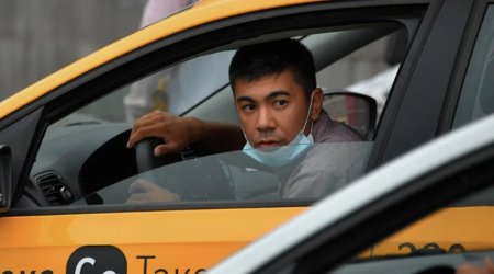 В Петербурге сняли запрет на такси и доставку для мигрантов