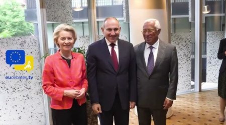 Paşinyan, fon der Lyayen və Koştanın Brüsseldə üçtərəfli görüşü başlayıb