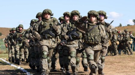 France warns Russia may attack Europe before 2030